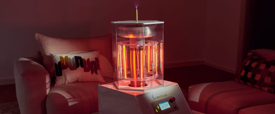 Une machine BioCharger : une technologie moderne de bien-être utilisée en combinaison avec la science médicale traditionnelle.